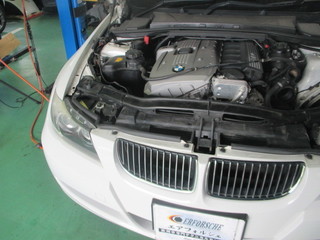 BMW E90 W221 550 001.JPG